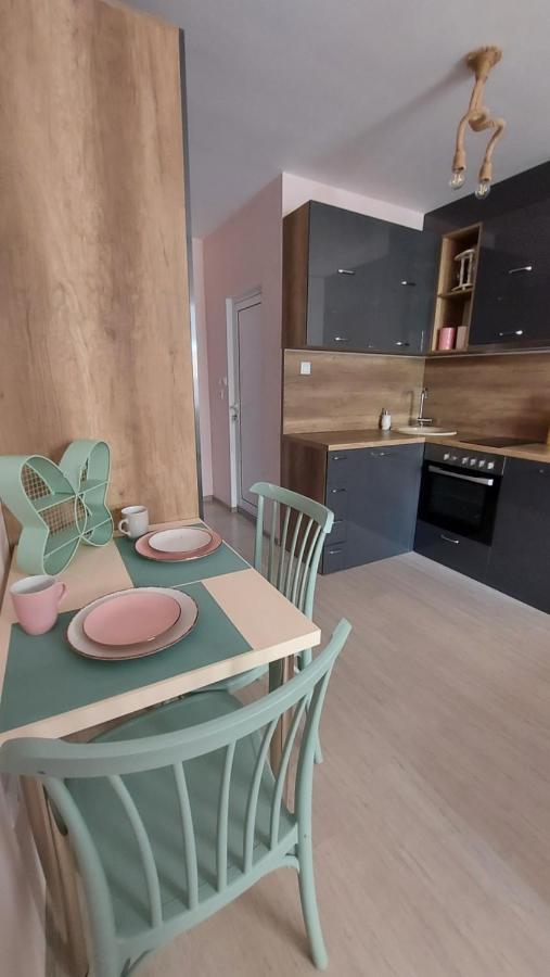 Hostex Pastello Deluxe Studio 스타라 자고라 외부 사진